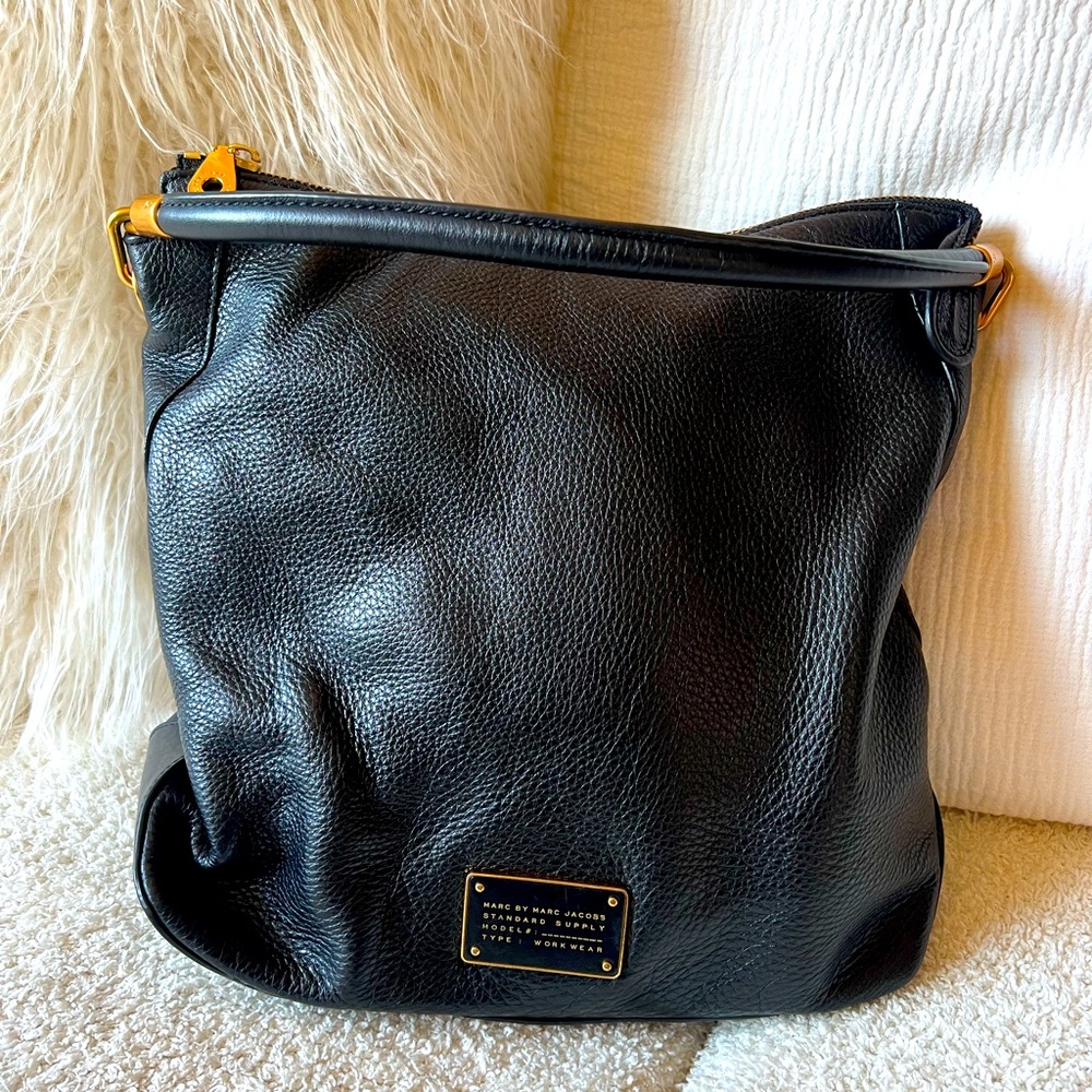 Marc by Marc Jacobs Too Hot To Handle Leather Hobo Bag - Black